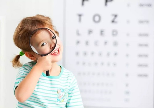 孩子已经戴了眼镜，怎么近视度数还在增加？
